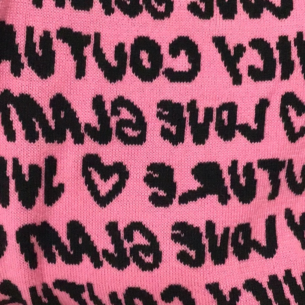 Juicy Couture 68” Black Label, Graffiti Logo, Winter Scarf - Picture 4 of 5